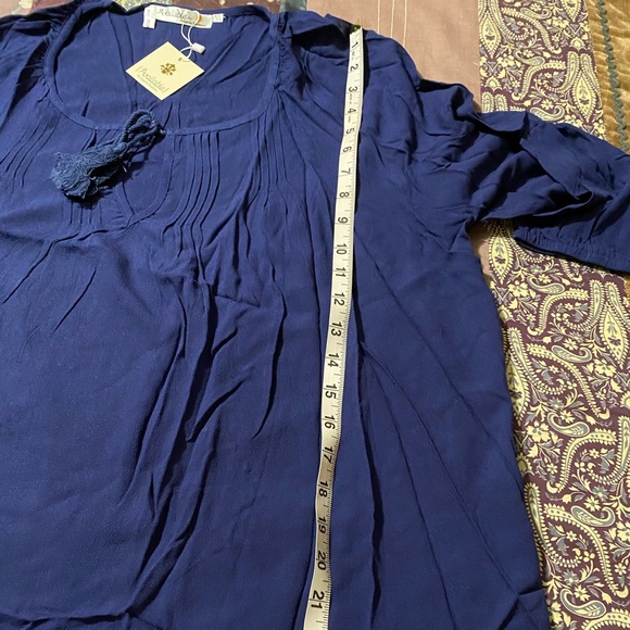 🥰ONE LEFT XL flattering  Boho pintuck blouse. - Picture 5 of 5